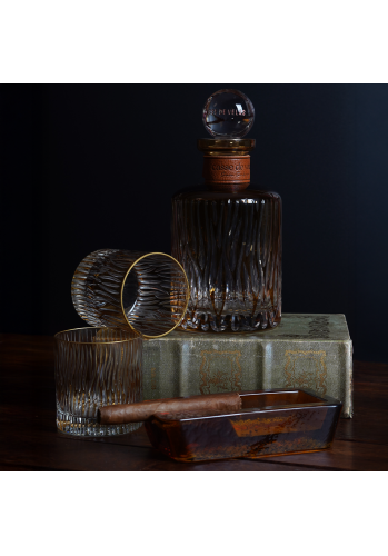 La Salon du Gentlemen Set